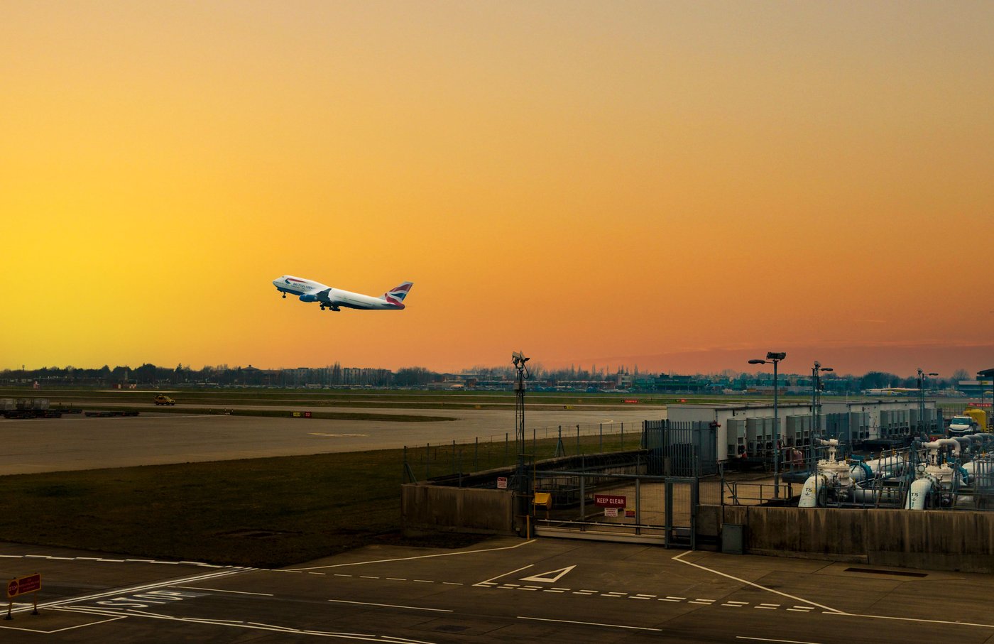 A Bux Travel minibus on an airport transfer run
